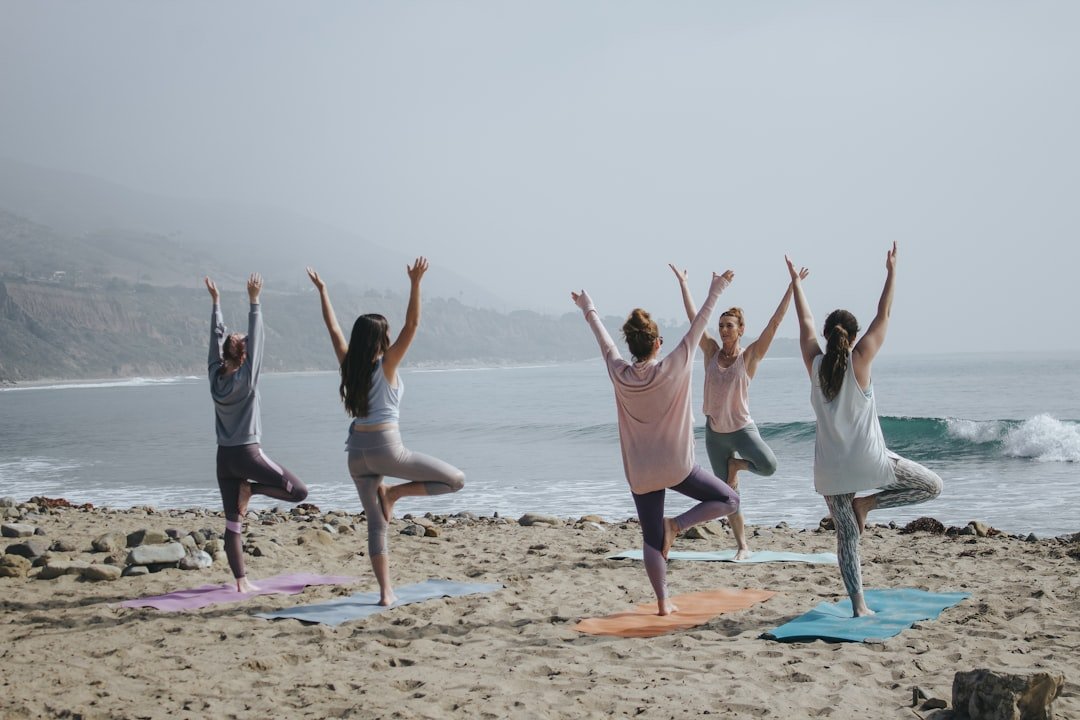 Yoga vs Gym: Which Workout Fits Your Life Better?